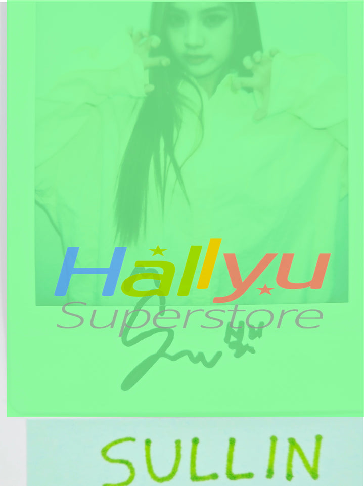 SULLIN (of TripleS) - Hand Autographed(Signed) Polaroid [26.06.18]