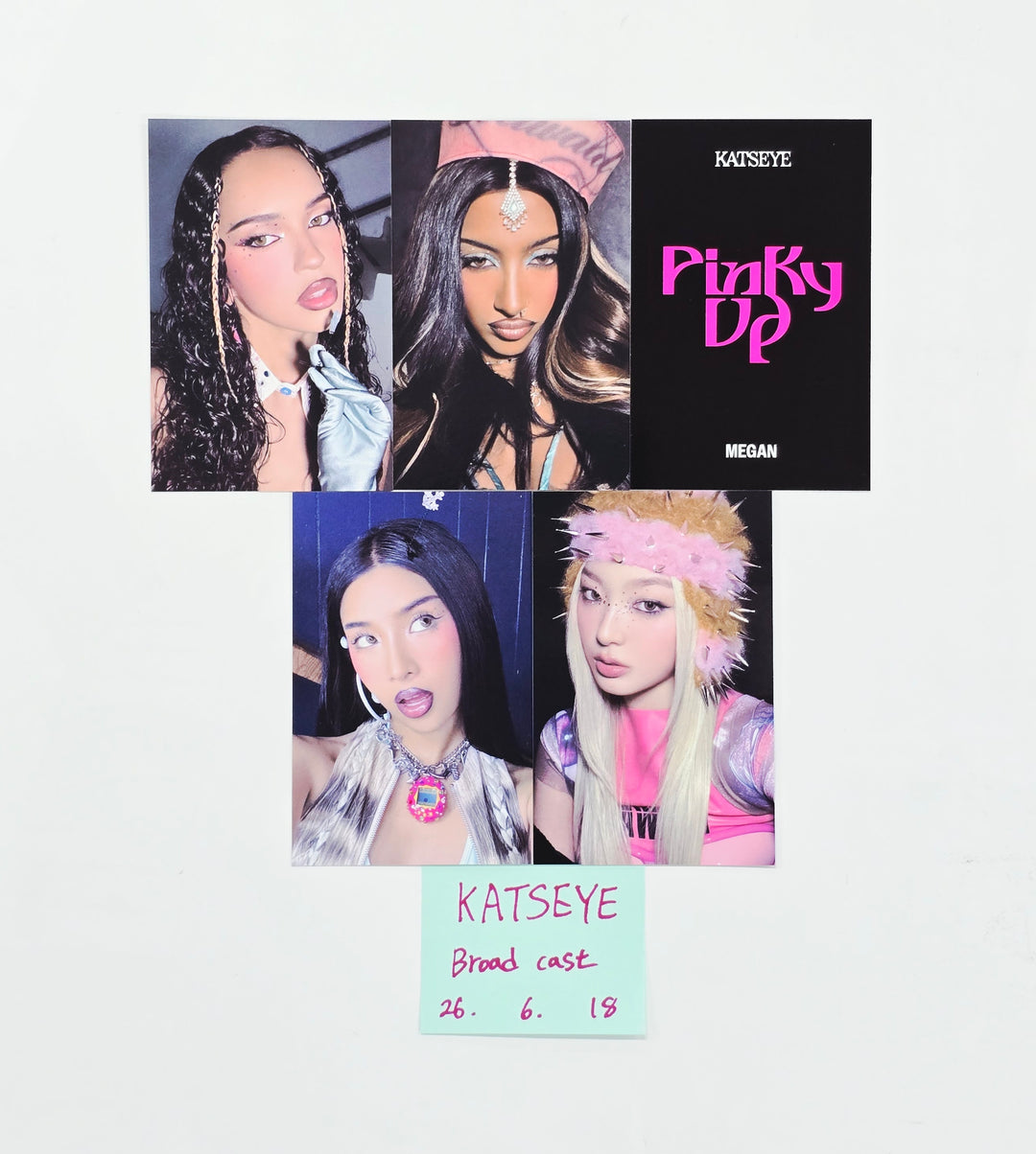 KATSEYE "PINKY UP" - Broadcast Photocard Set (5ea) [26.6.18]