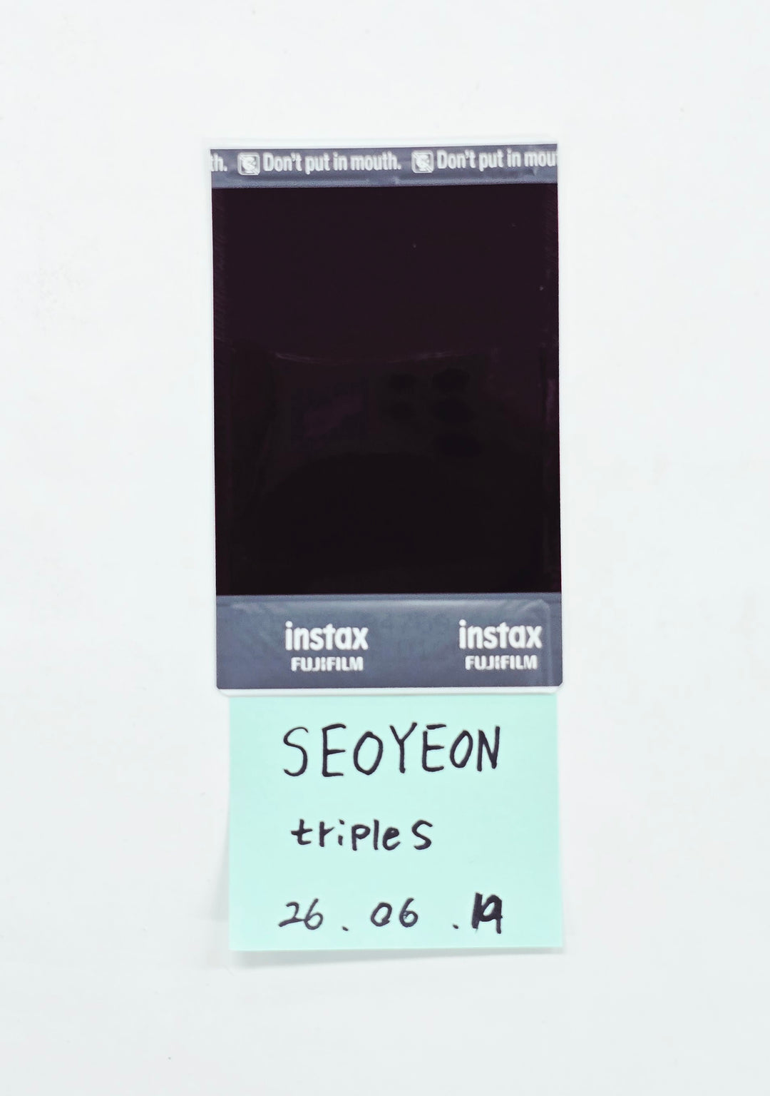 SEOYEON (of TripleS) - Hand Autographed(Signed) Polaroid [26.06.19]