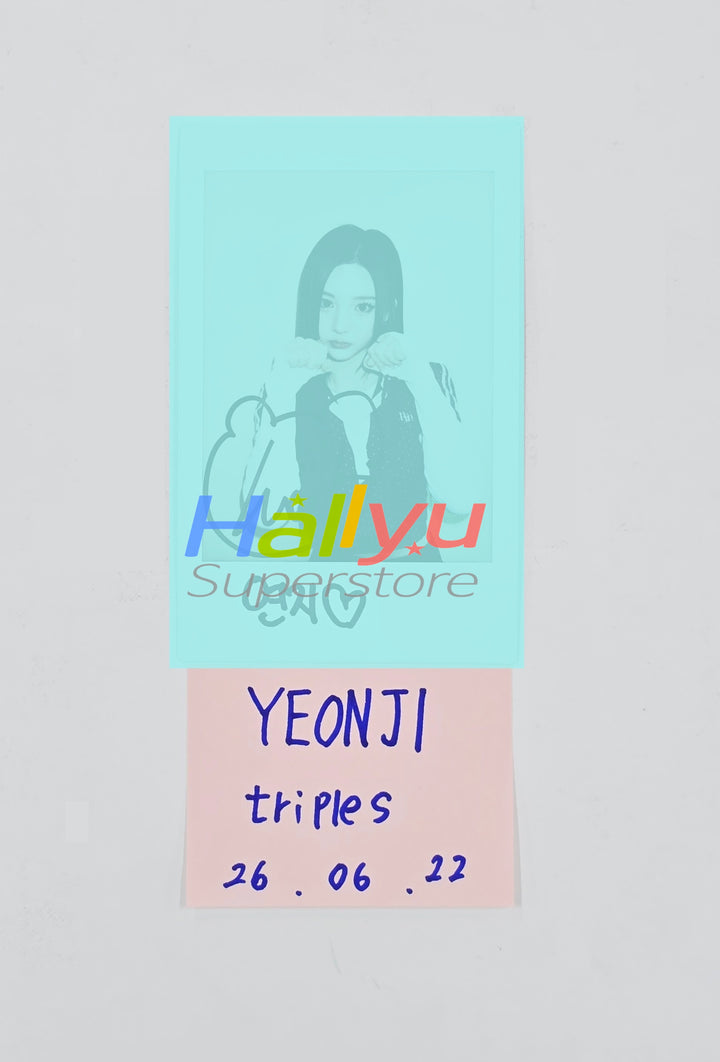 YEONJI (of TripleS) - Hand Autographed(Signed) Polaroid [26.06.22]