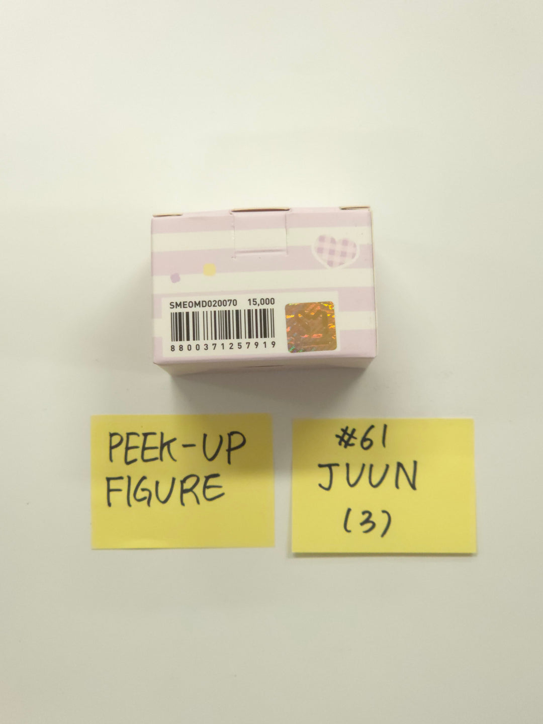Hearts2Hearts "Lemon Tang" - POP-UP Store Official MD (3) [26.06.24]