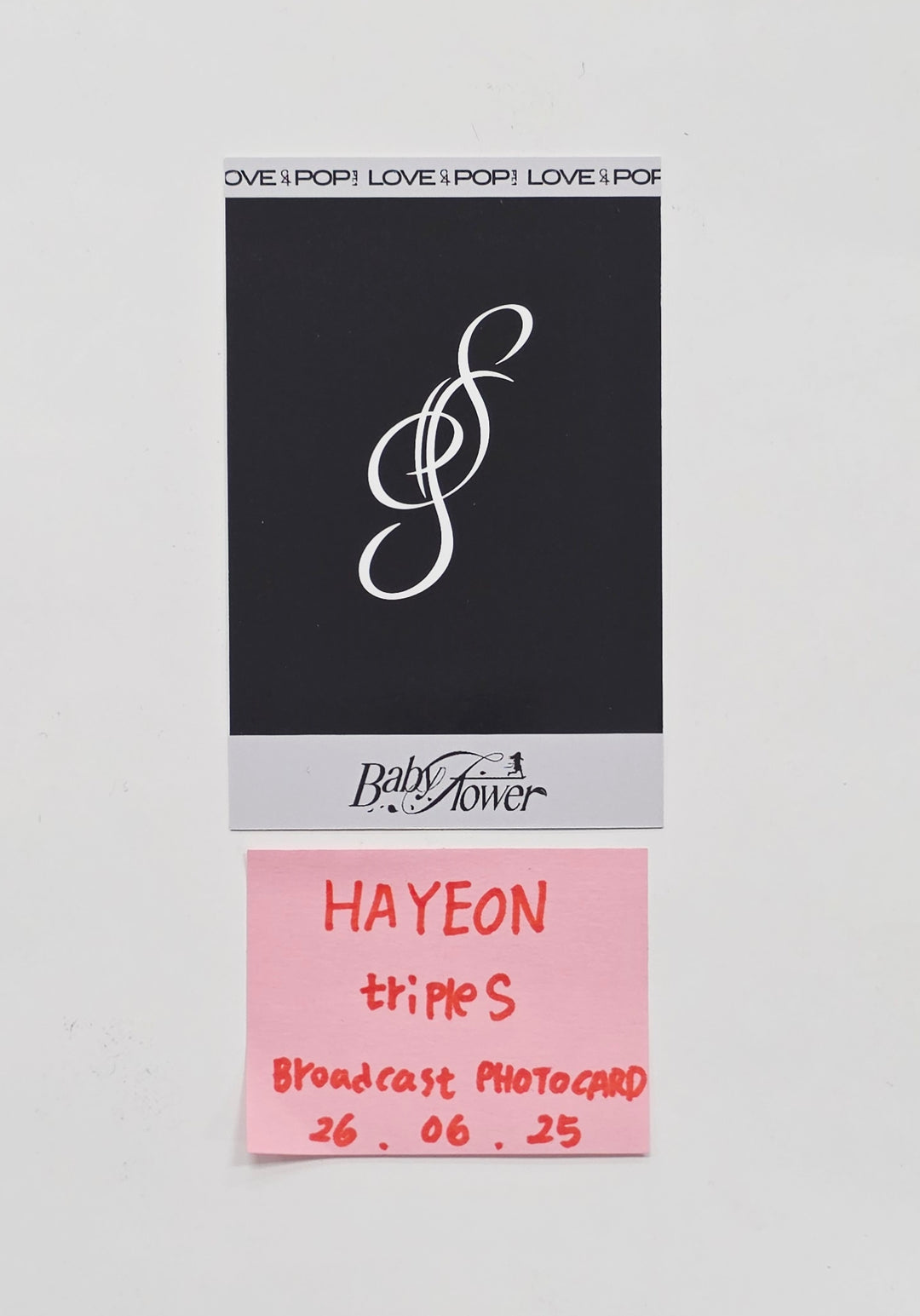HAYEON (of Triples) "LOVE&amp;POP" - Broadcast Polaroide type Photocard [26.06.25]