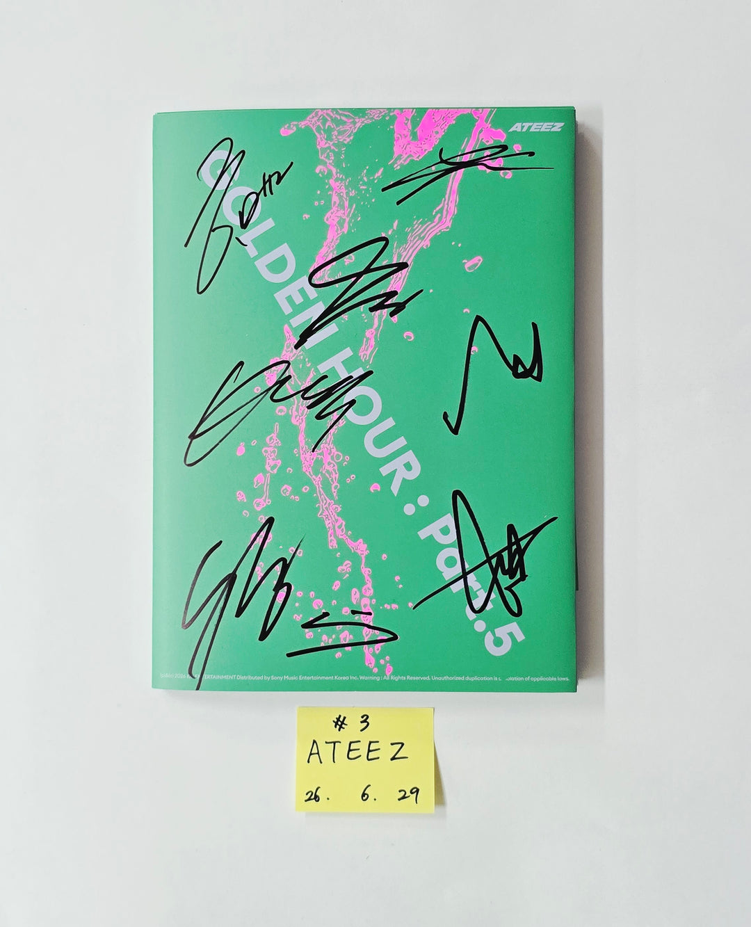 ATEEZ "GOLDEN HOUR : Part.5" - Hand Autographed(Signed) Promo Album [26.06.29]