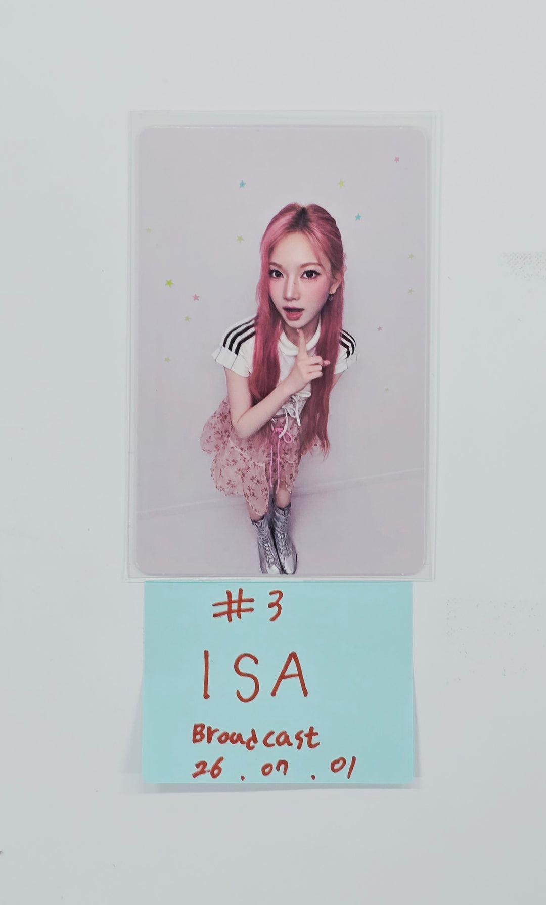 StayC "2:LOVE" - Broadcast Photocard [26.07.01]