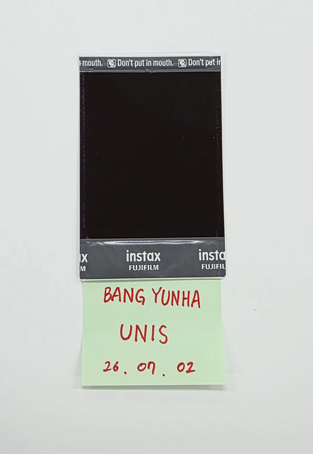 YUNHA (of UNIS) - Hand Autographed(Signed) Polaroid [26.07.02]