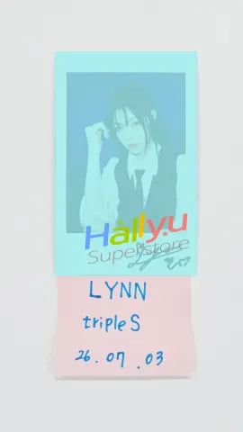 LYNN (of TripleS) - Hand Autographed(Signed) Polaroid [26.07.03]