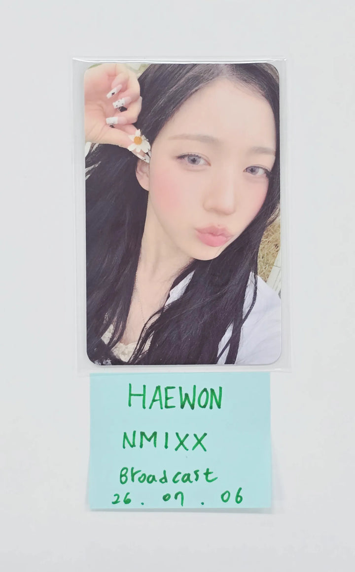 HAEWON (of NMIXX) "Heavy Serenade" - Broadcast Photocard 2nd week [26.07.06]