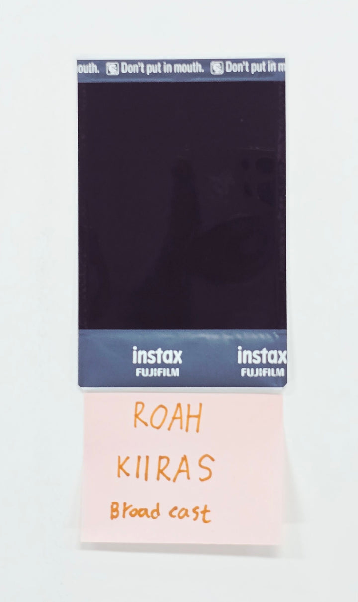 ROAH (of KIIRAS) - Hand Autographed(Signed) Polaroid [26.07.08]