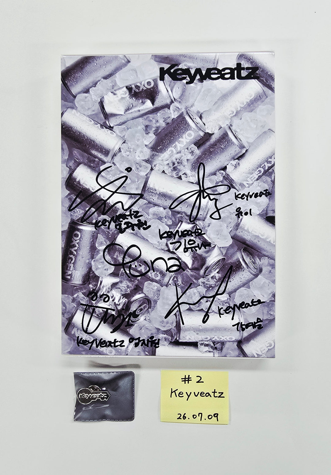 Keyveatz "OXY_GEN" - Hand Autographed(Signed) Promo Album [26.07.09]