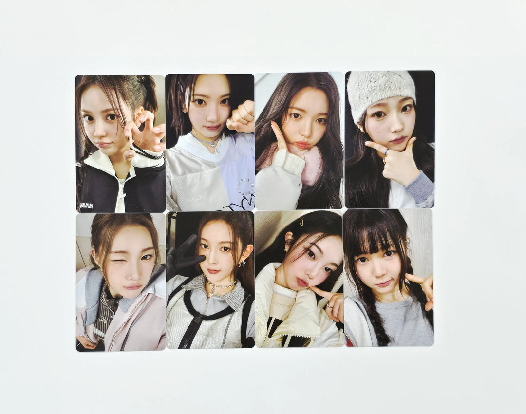 Hearts2Hearts - Debut Showcase Broadcast Photocard [26.07.10]