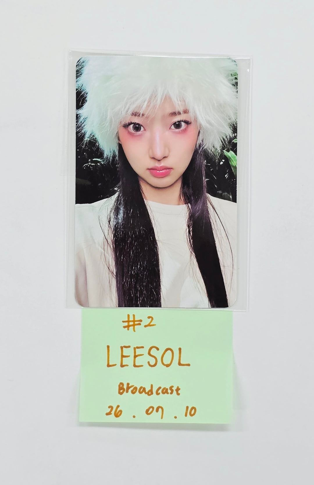 LEESOL (of KiiiKiii) - Broadcast Photocard [26.07.10]