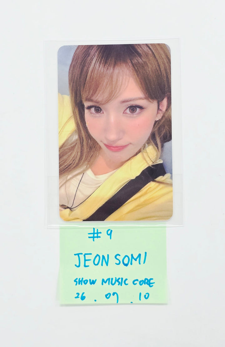 I.O.I "I.O.I : LOOP" - SHOW MUSIC CORE Broadcast Photocard [26.07.10]