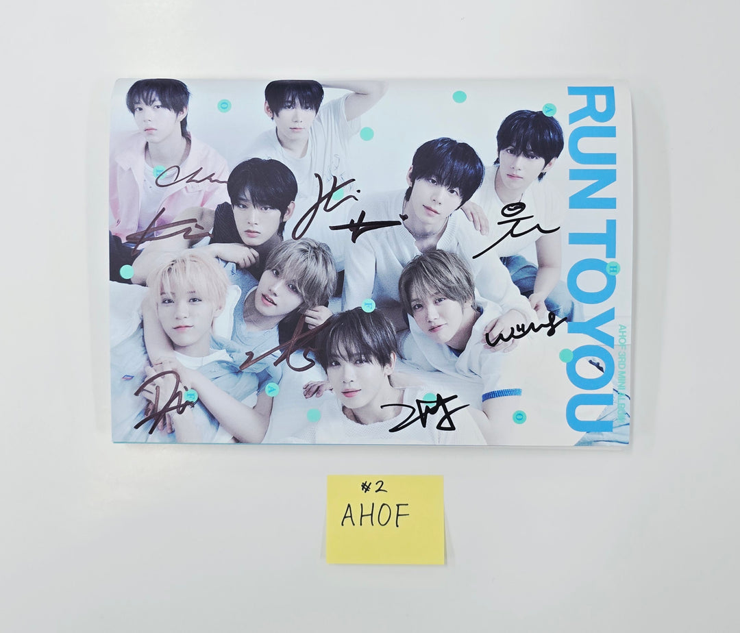 AHOF "RUN TO YOU" - Hand Autographed(Signed) Promo Album [26.07.13]