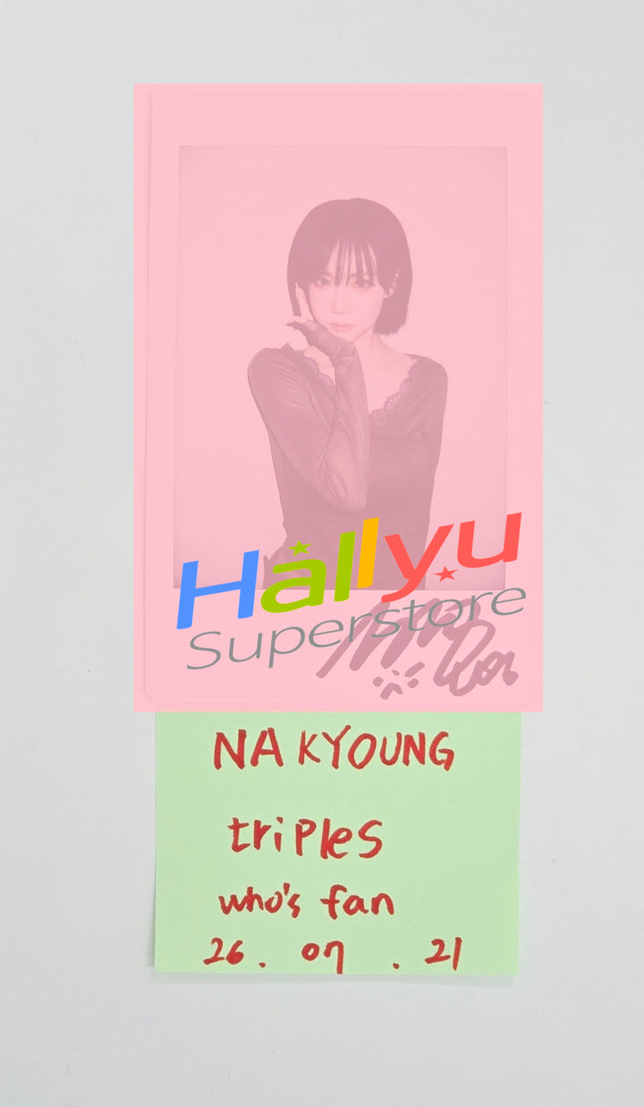 NAKYOUNG (of tripleS) - Hand Autographed(Signed) Polaroid [26.07.21]