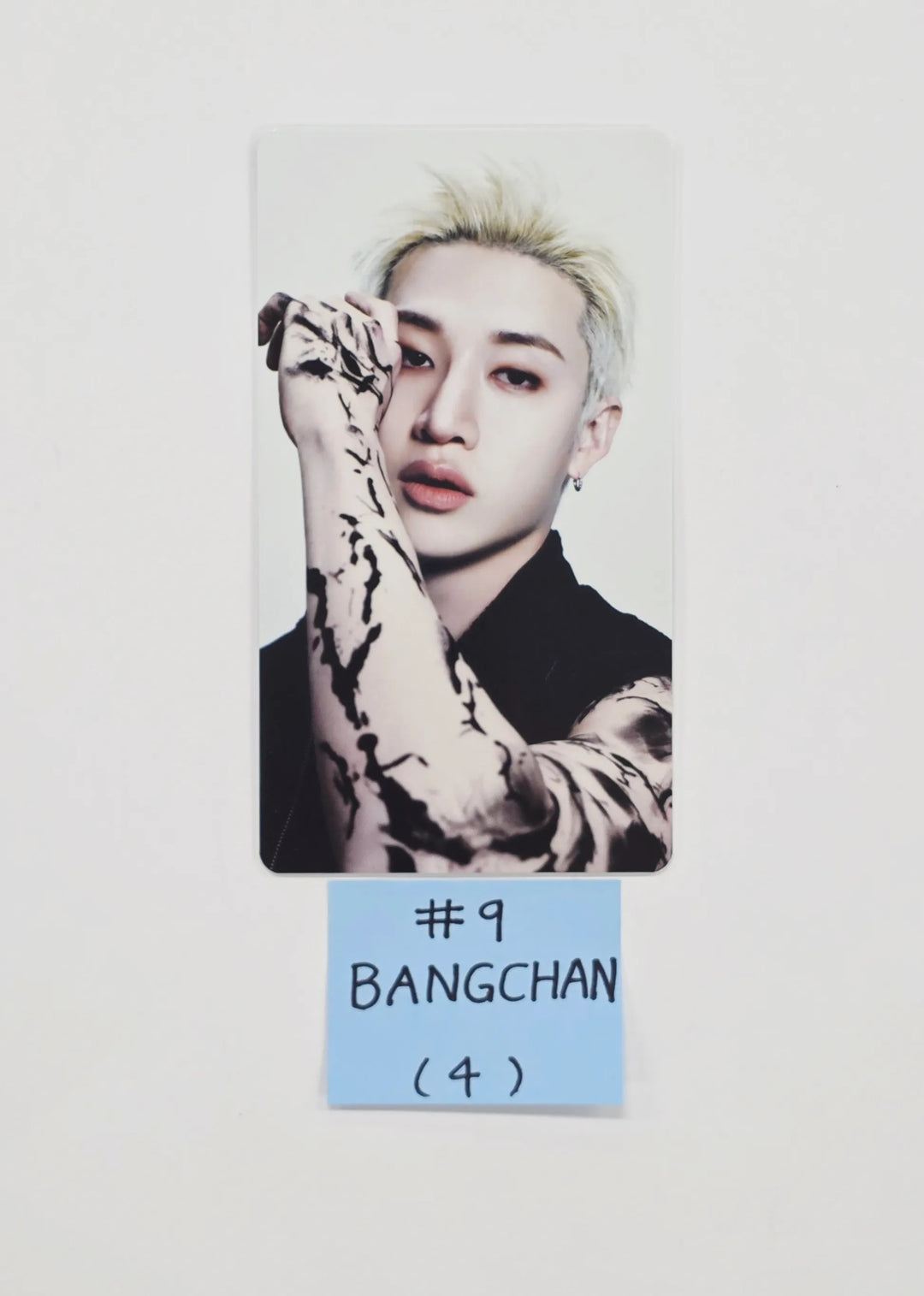 Stray Kids - Stray Kids World Tour [Run it] Special Trading Photocard [26.07.23][Restocked 07/24]