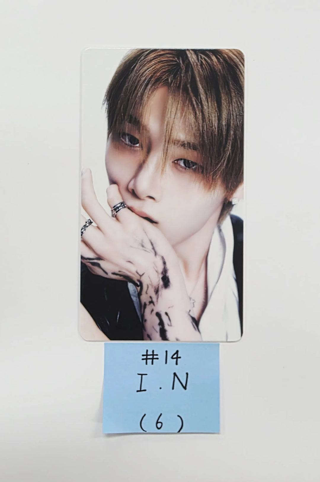 Stray Kids - Stray Kids World Tour [Run it] Special Trading Photocard [26.07.23][Restocked 07/24]