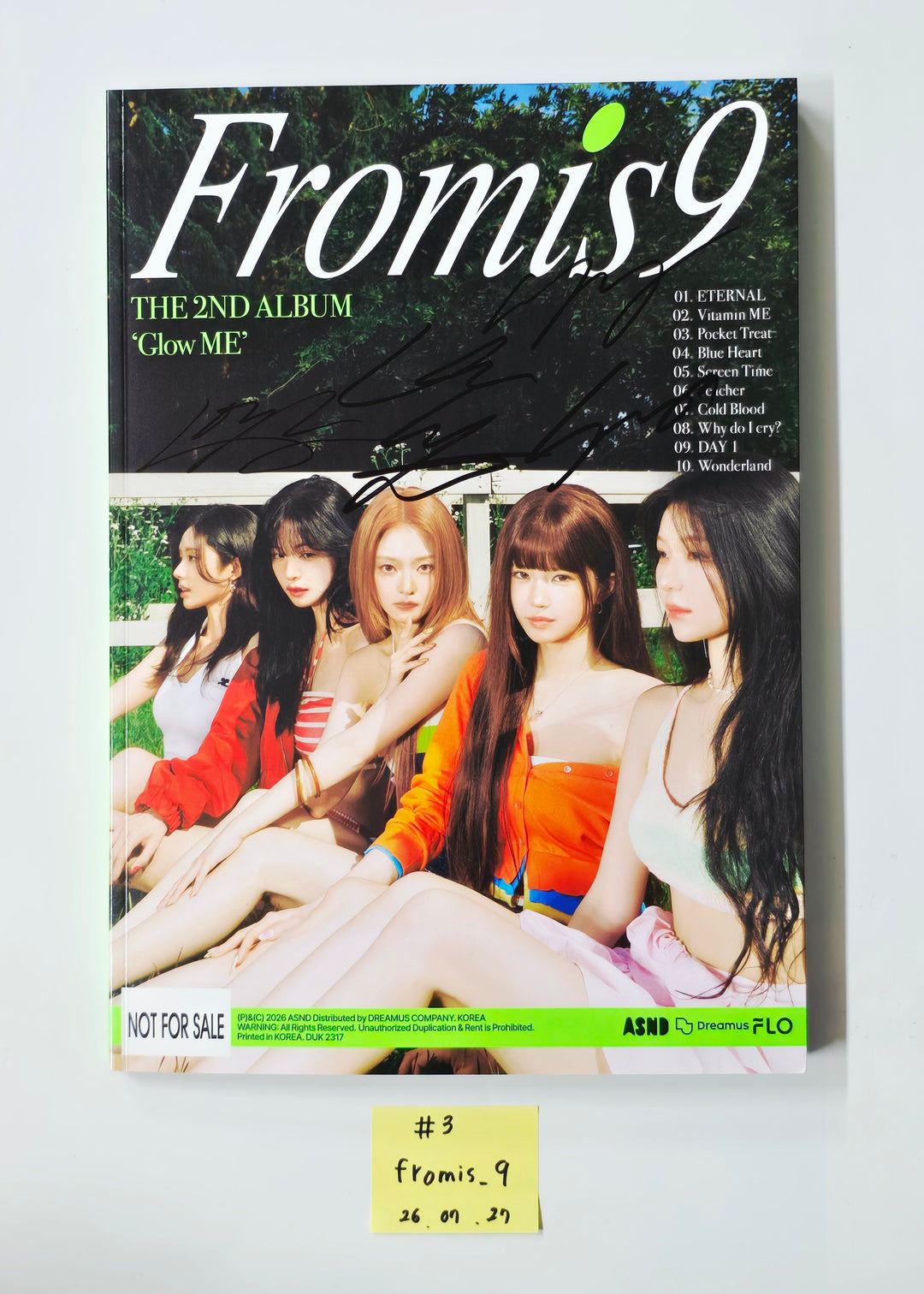 fromis_9 "Glow ME" - Hand Autographed(Signed) Promo Album [26.07.27]