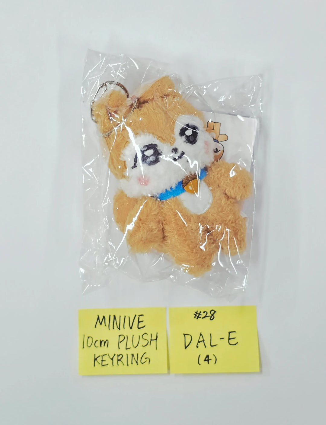 IVE - "Dive into Minive" POP-UP Store Official MD (2) [26.07.30]