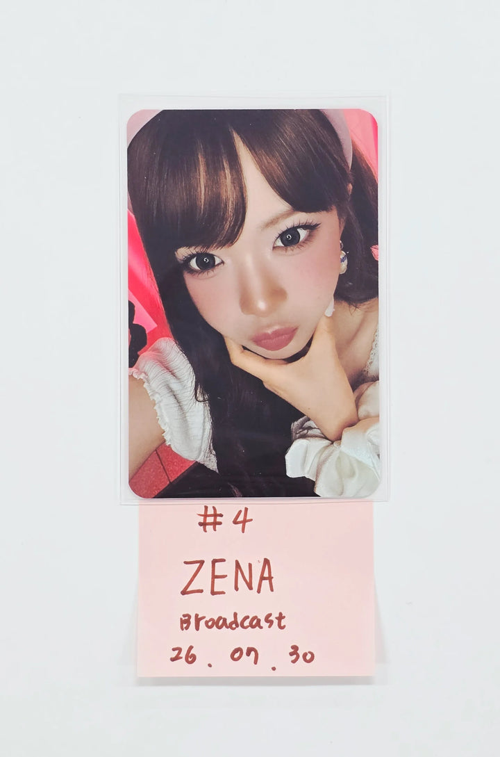 RESCENE "Pretty Girl" - Broadcast Photocard [26.07.30]
