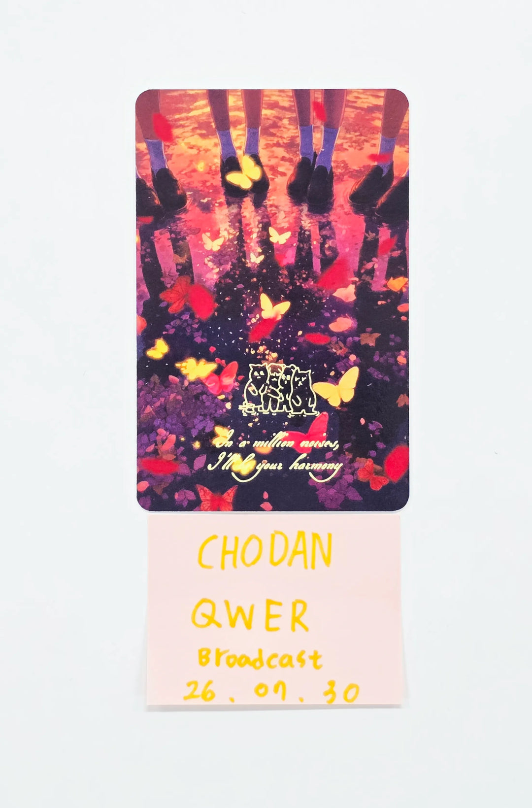 CHODAN (of QWER) - Hand Autographed(Signed) Broadcast Photocard [26.07.30]