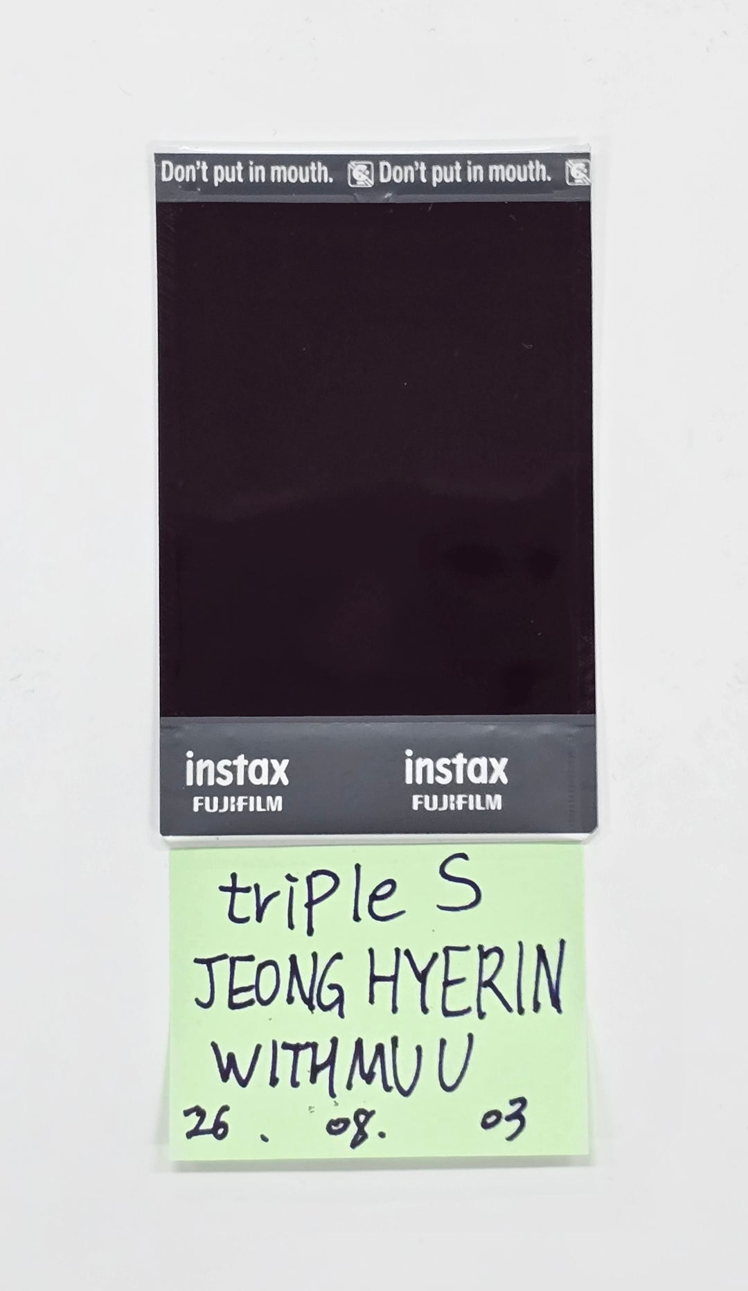 HYERIN (of TripleS) - Hand Autographed(Signed) Polaroid [26.08.03]