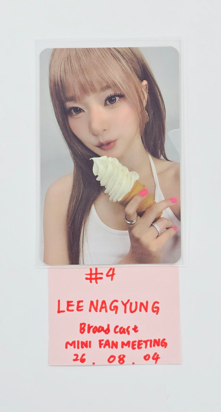 fromis_9 "Glow ME" - Mini FanMeeting Broadcast Photocard [26.08.04]