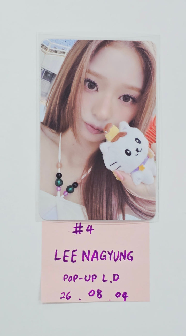 fromis_9 "Glow ME" - POP-UP Store Lucky Draw Event Photocard [26.08.04]