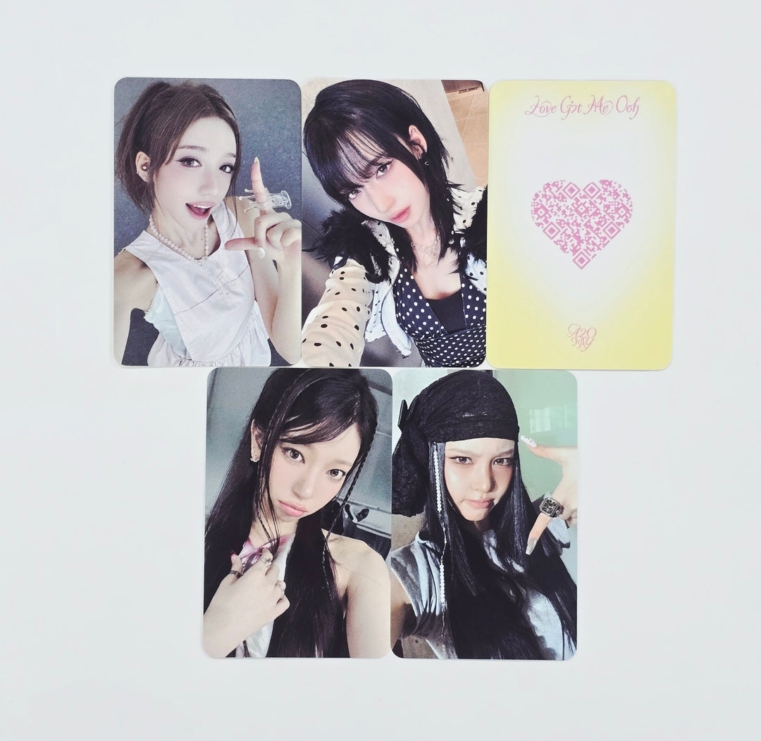A2O MAY - Broadcast Photocard [26.08.11]