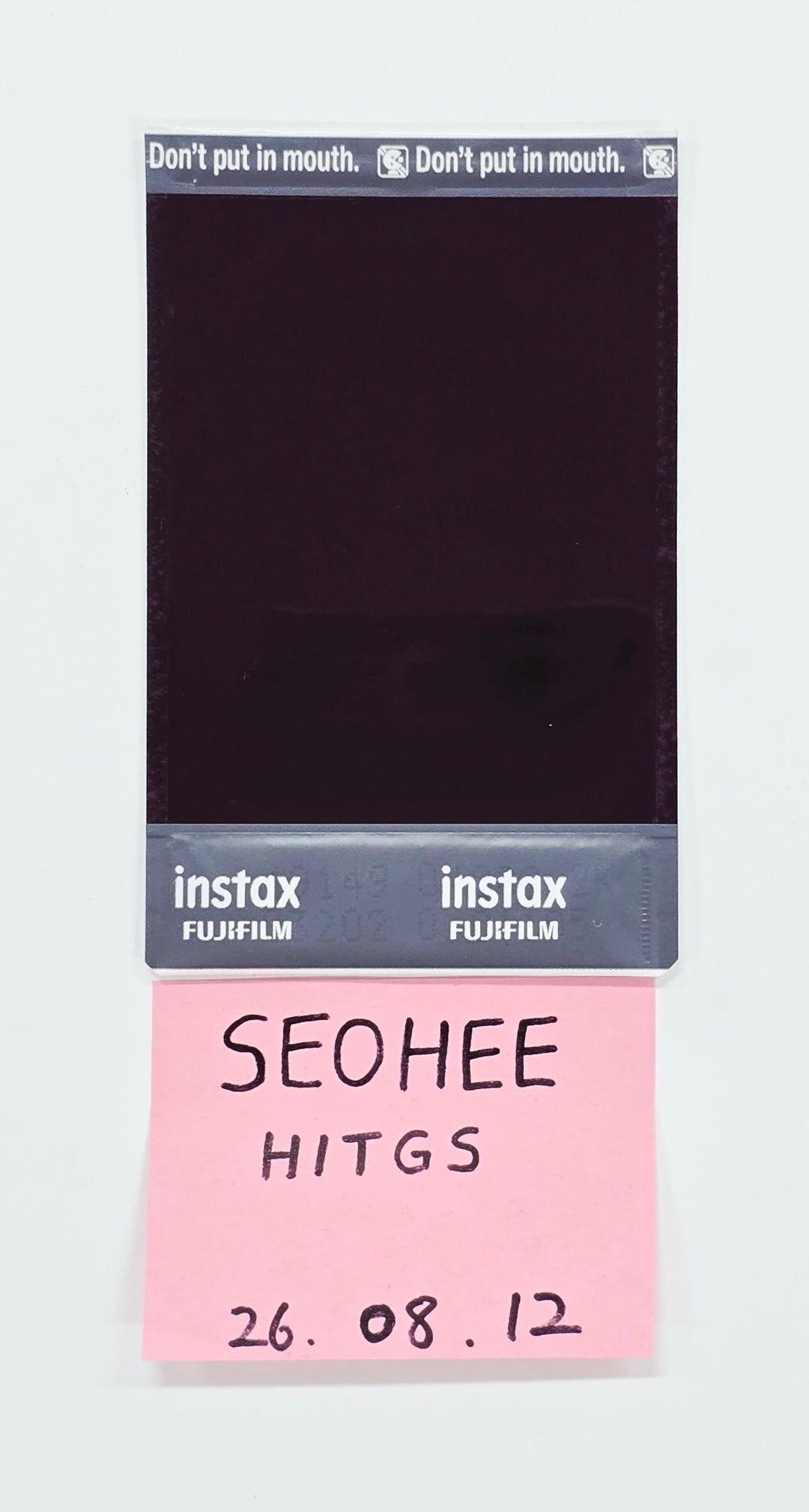 SEOHEE (of HITGS) - Hand Autographed(Signed) Polaroid (2) [26.08.12]