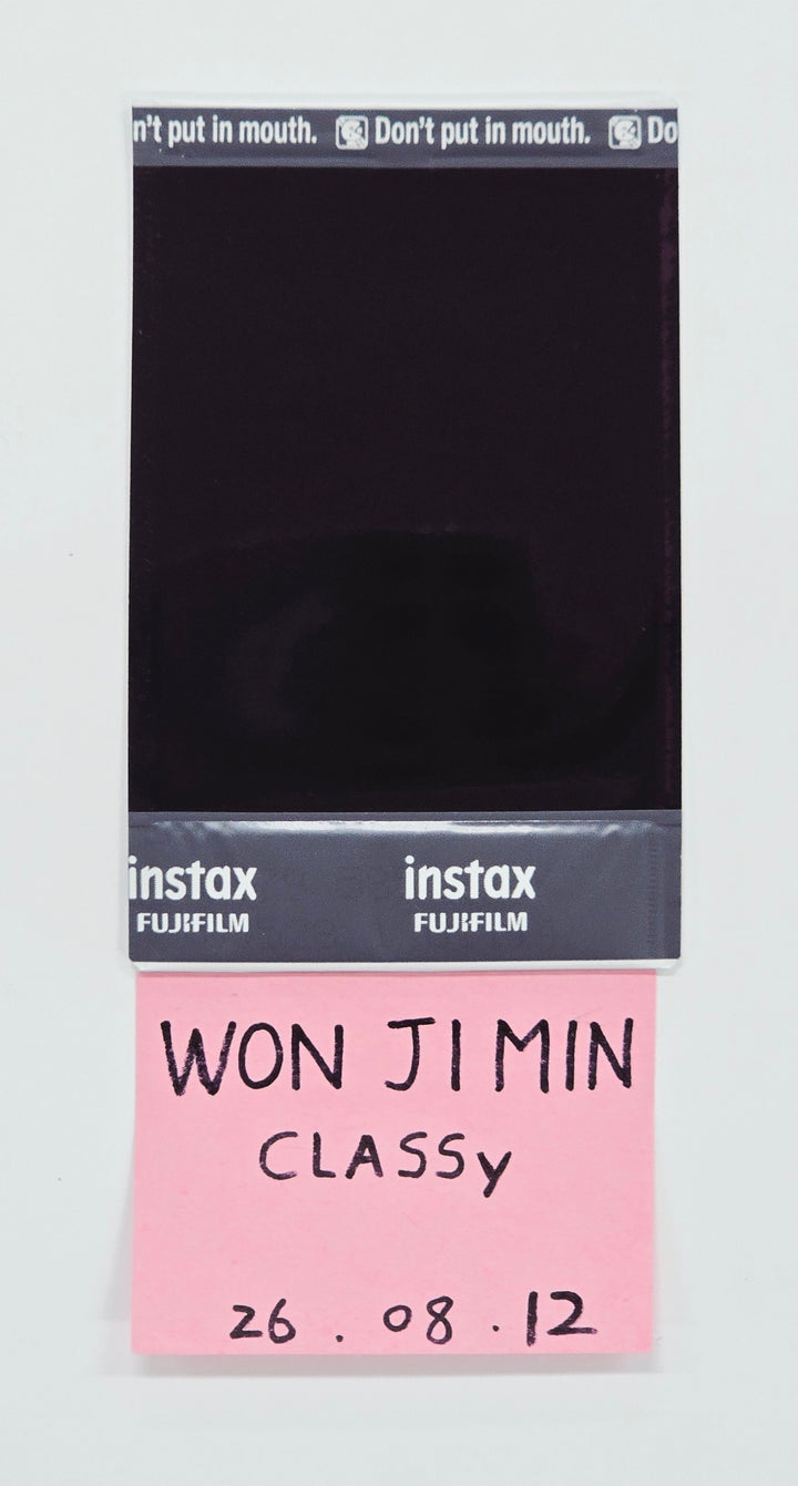 WON JIMIN (ofCLASS:y) - Hand Autographed(Signed) Polaroid [26.08.12]