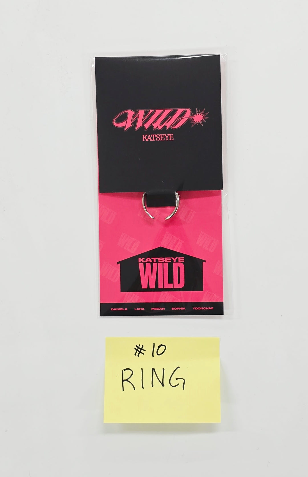 KATSEYE "WILD" - POP-UP MD [26.08.14]