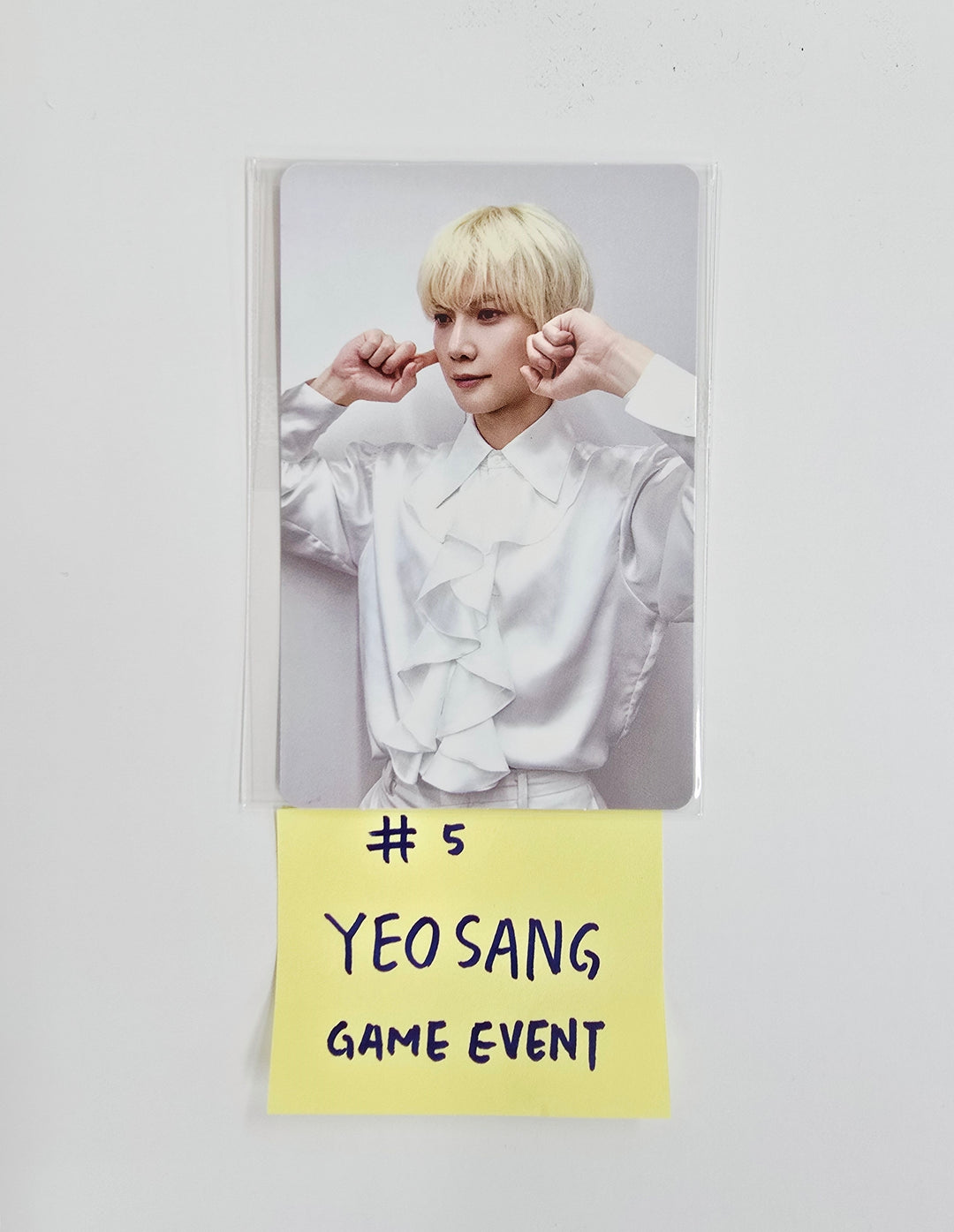 ATEEZ "ANITEEZ IN Deja Vu" - ATEEZ X ANITEEZ POP-Store Game Event Photocard [26.08.21]