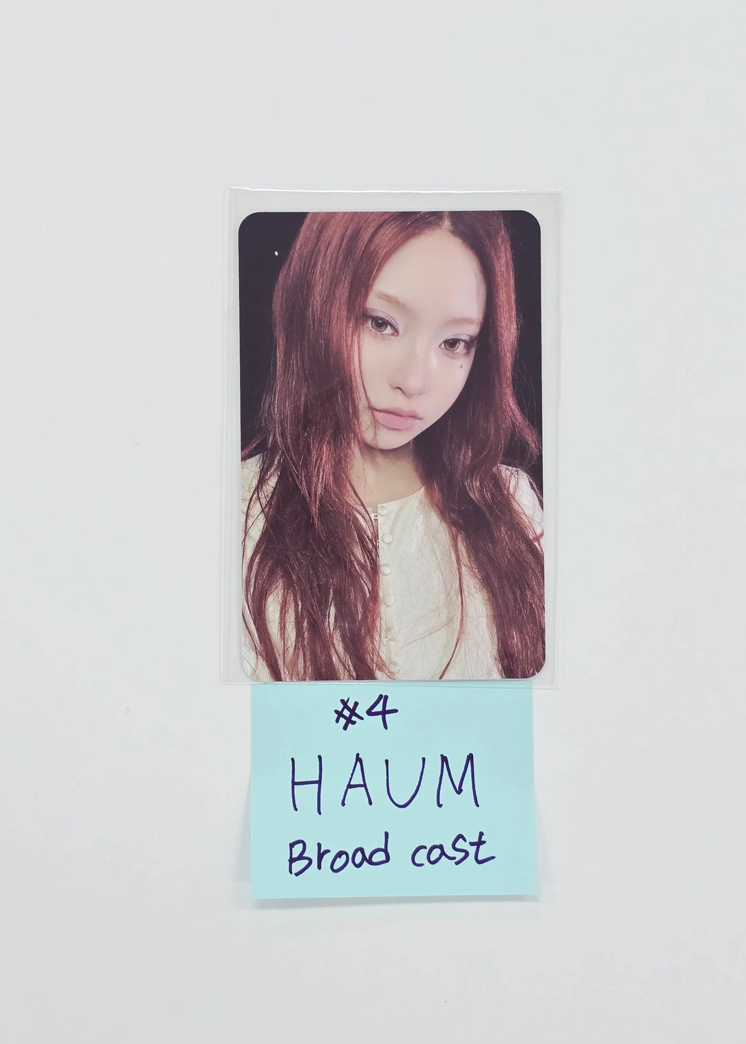 KiiiKiii - Broadcast Photocard [26.09.03]
