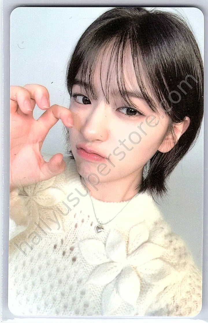 IVE - Yujin - IVE X Papa Johns Pizza
