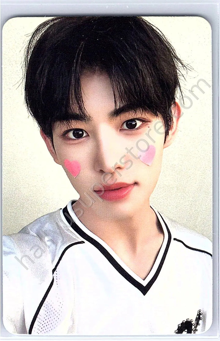 KickFlip - Minje - KickFlip - Minje - My First Flip Album album photocard heart training version