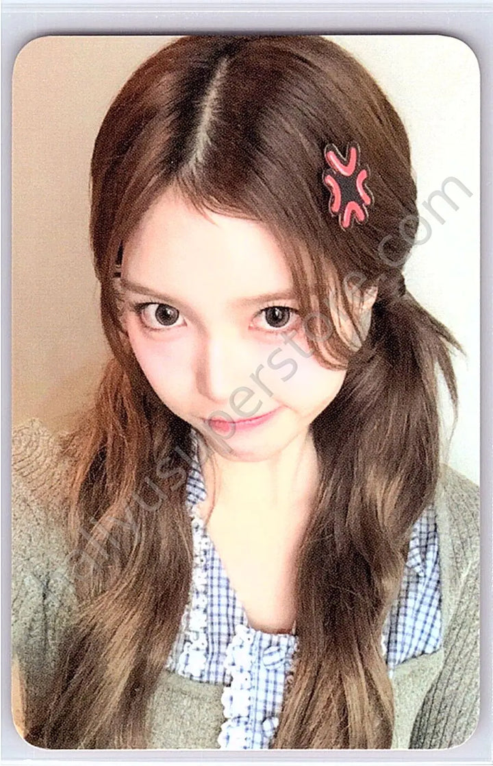 izna - Jeong Saebi - Not Just Pretty everline lucky draw (LD) posterbook version