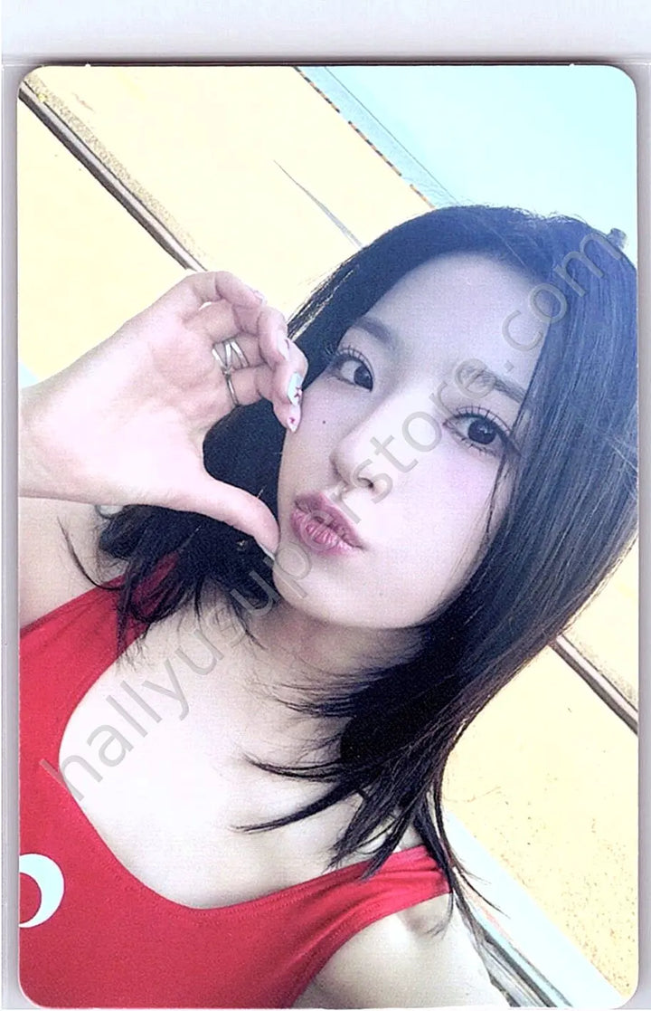 fromis_9 - Saerom - Supersonic album photocard heat version