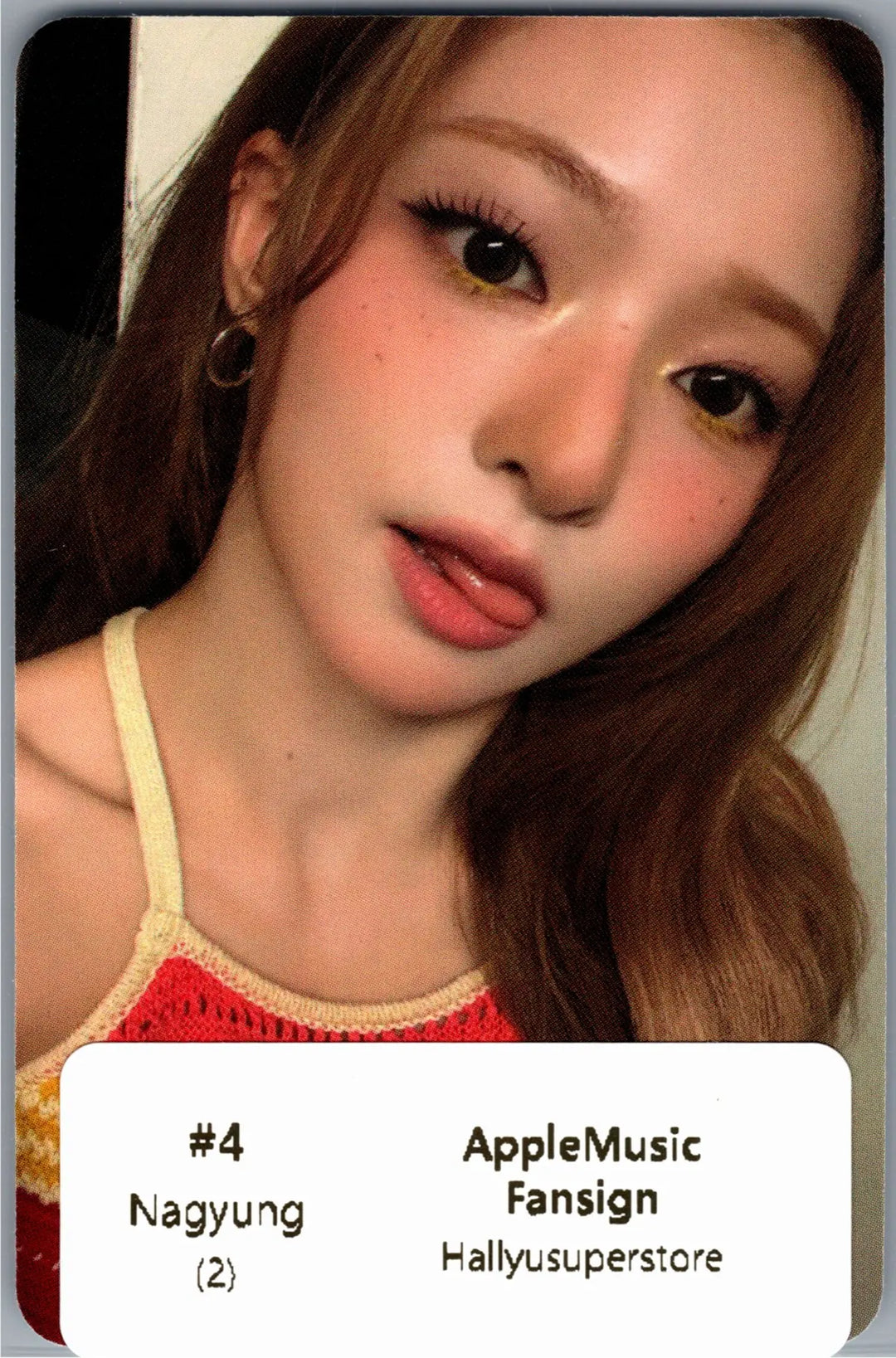 fromis_9 "Glow ME" - Apple Music Fansign Event Photocard [26.08.06]