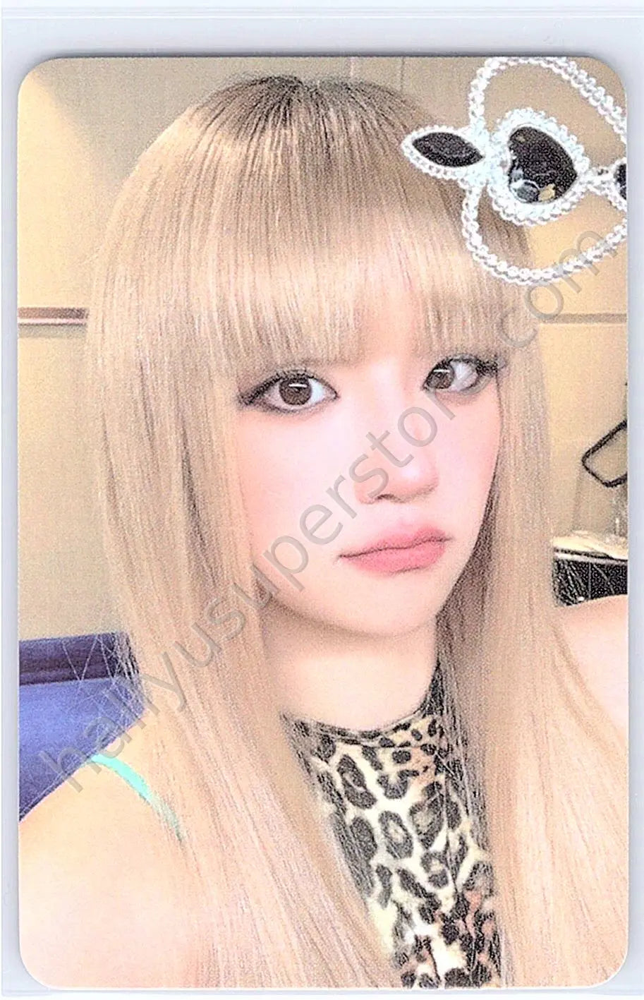 i-dle - Yuqi - We are hellolive pob (pre-order benefit)