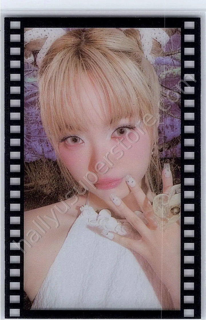 LE SSERAFIM - Hong Eunchae - EASY aladin pob (pre-order benefit) standard version translucent
