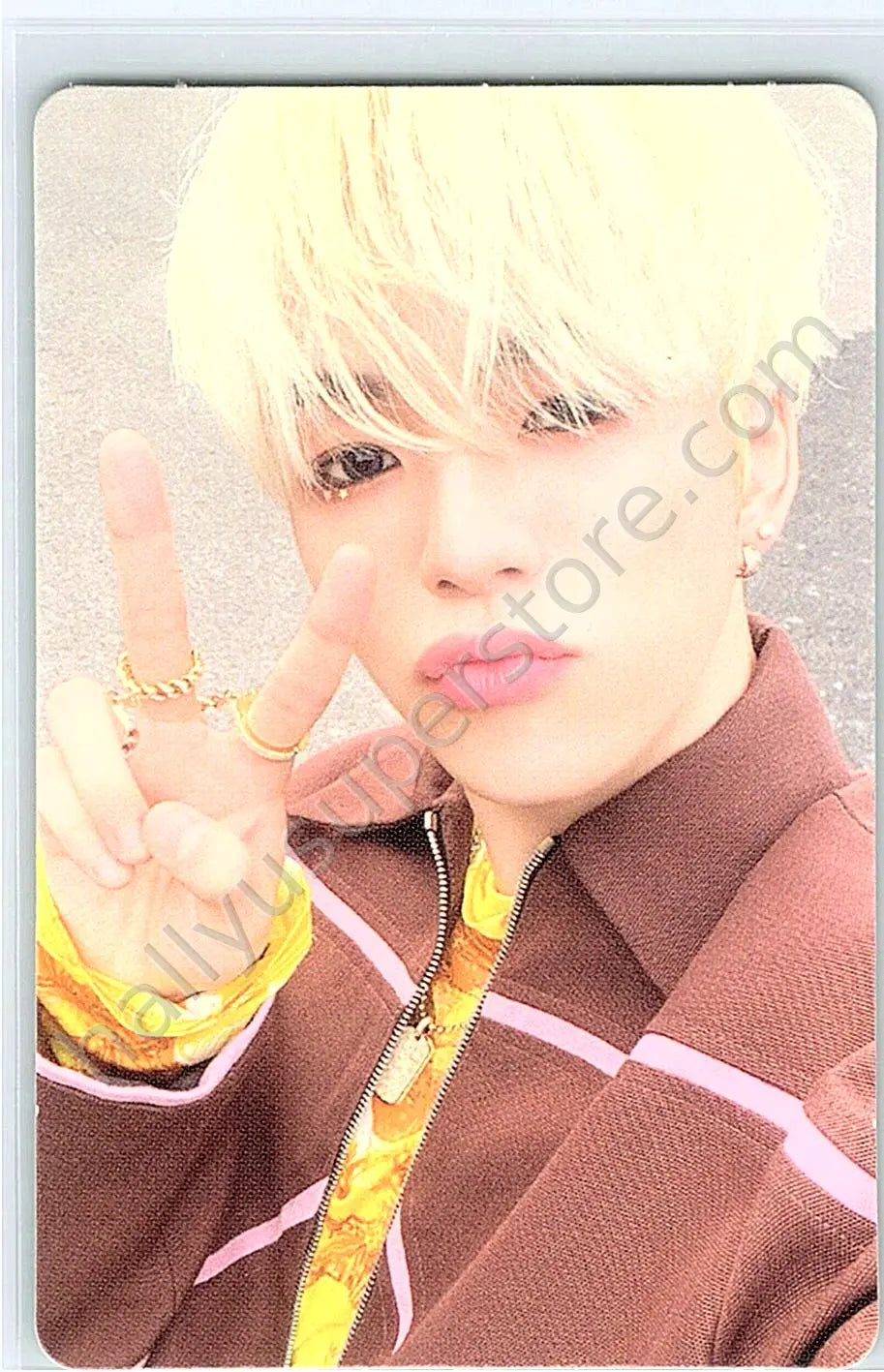 TREASURE - Yoon Jaehyuk - THE SECOND STEP : CHAPTER TWO album photocard green version selfie