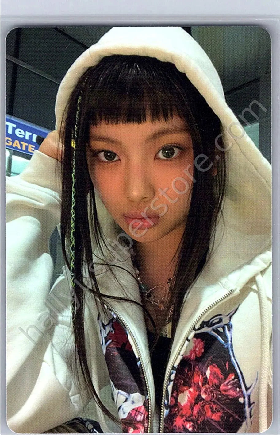 NewJeans - Hyein - Supernatural B version line friends photocard set pop-up store
