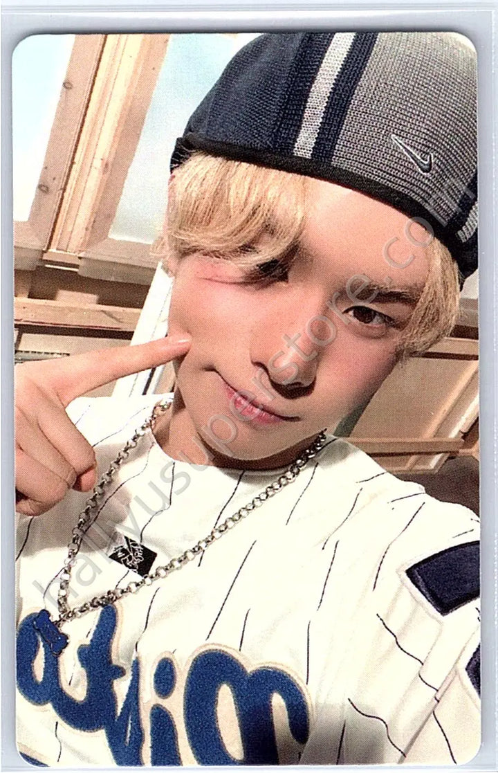 TWS - Kyungmin - SUMMER BEAT! weverse event