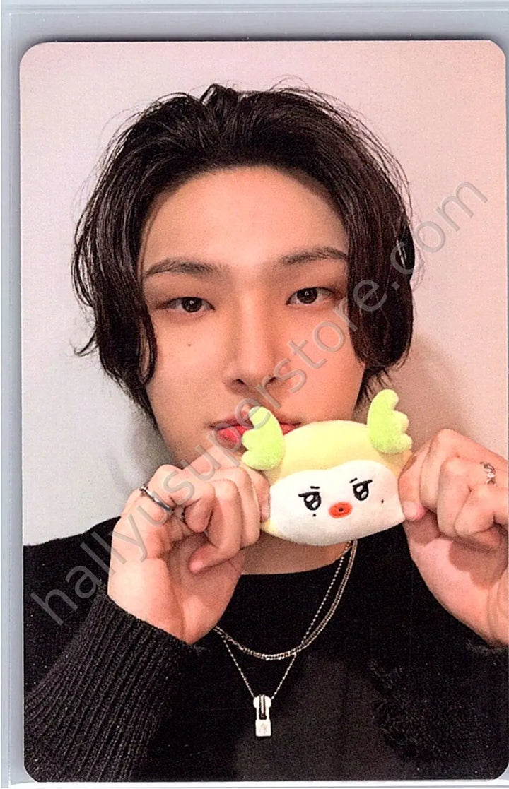 ATEEZ - Mingi - MIGHTEEZ trading card version 2 wonder room
