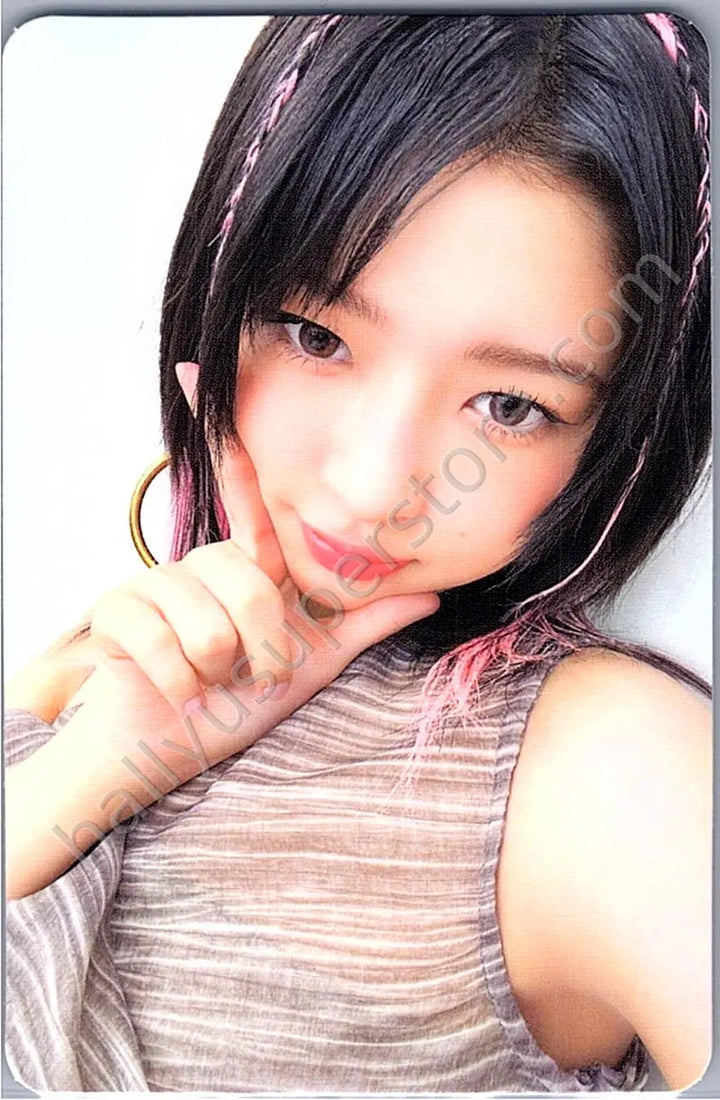 IVE - Rei - IVE - Rei - IVE SWITCH Album starship square (ssq) pob (pre-order benefit)