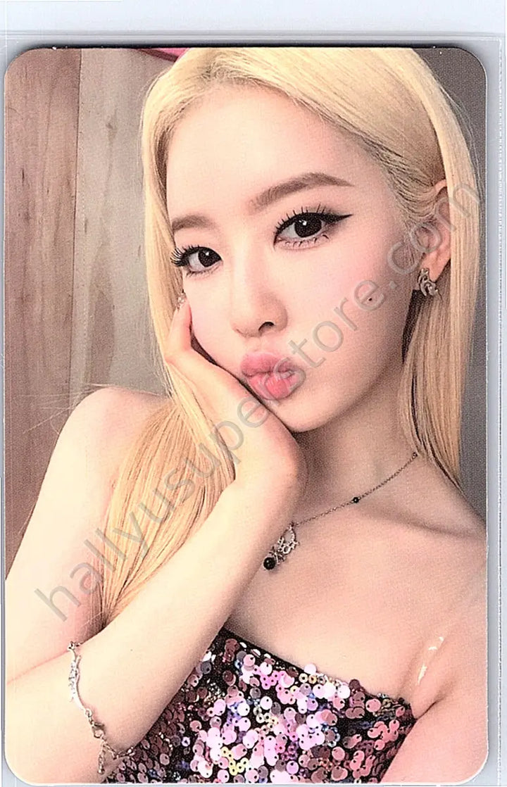 STAYC - Sieun - YOUNG-LUV.COM
