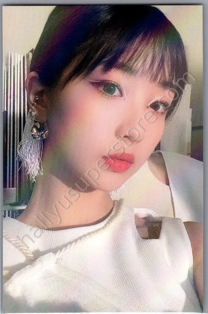 LOONA - YeoJin - [&amp;]
