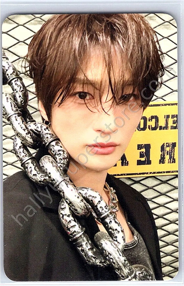 DKB - E-chan - Black Out