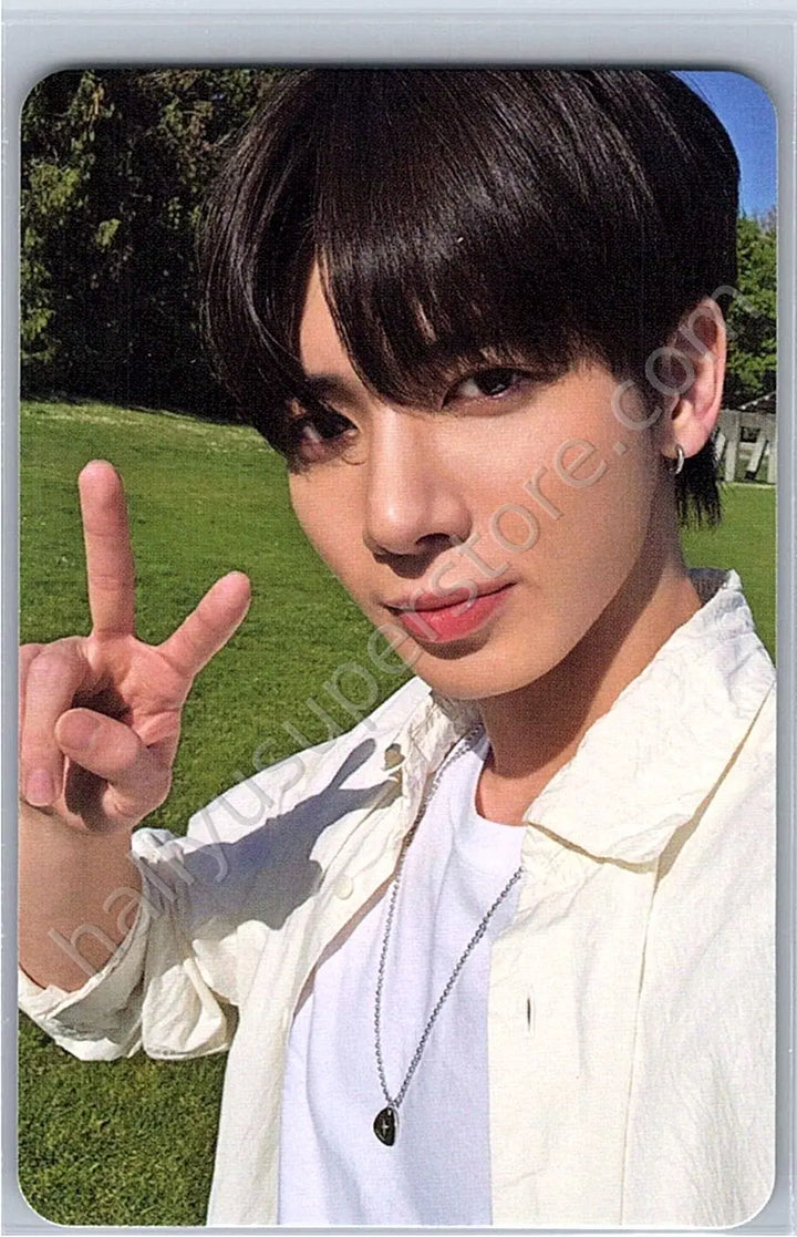 TOMORROW X TOGETHER - Taehyun - ACT : PROMISE TOUR MESSAGE BOOK merch photocard photocard set