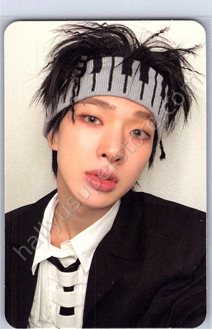 NEXZ - Tomoya - Mmchk album photocard umm... version